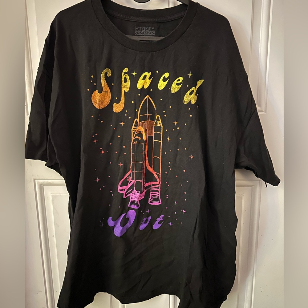 Spaced Out Tee
